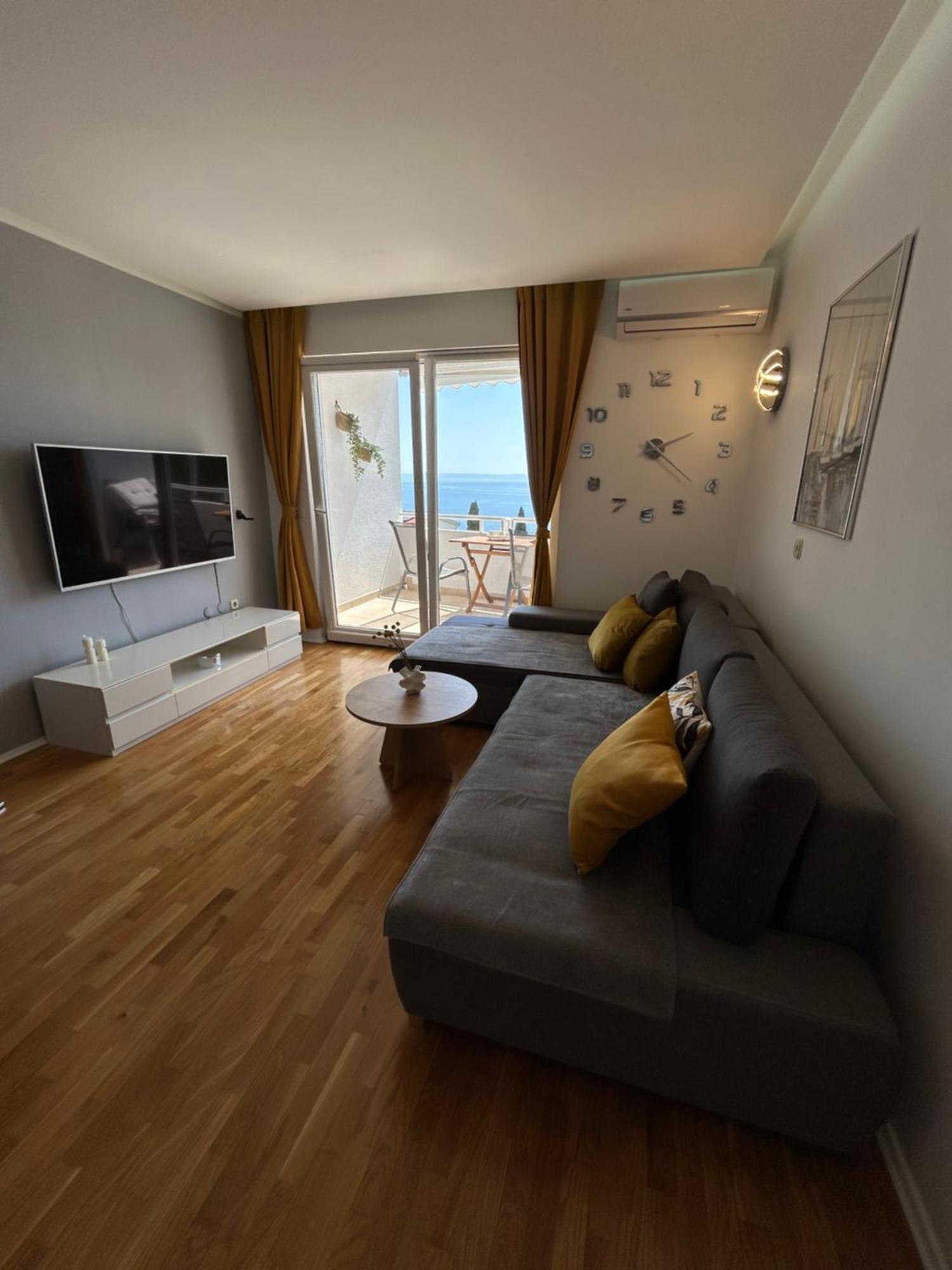 Seayou Apartment Baška Voda Esterno foto